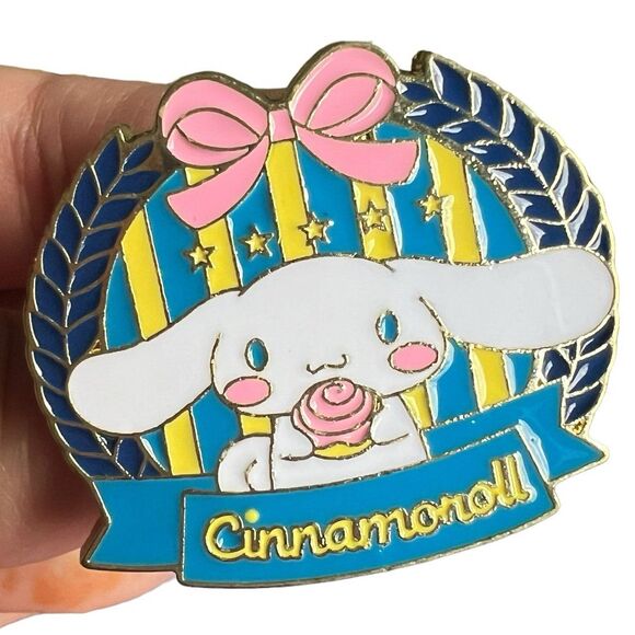Cinnamoroll Academia Pink Bow Large Enamel Pin - Picture 1 of 7